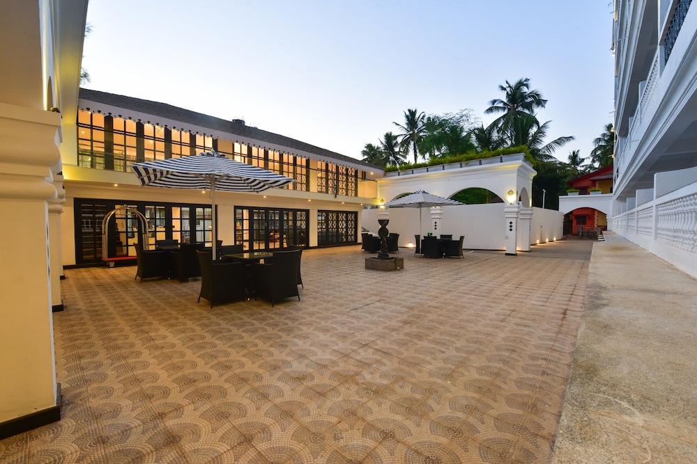 Silver Sands Serenity Candolim Exteriör bild
