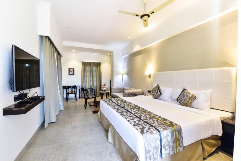 Silver Sands Serenity Candolim Exteriör bild