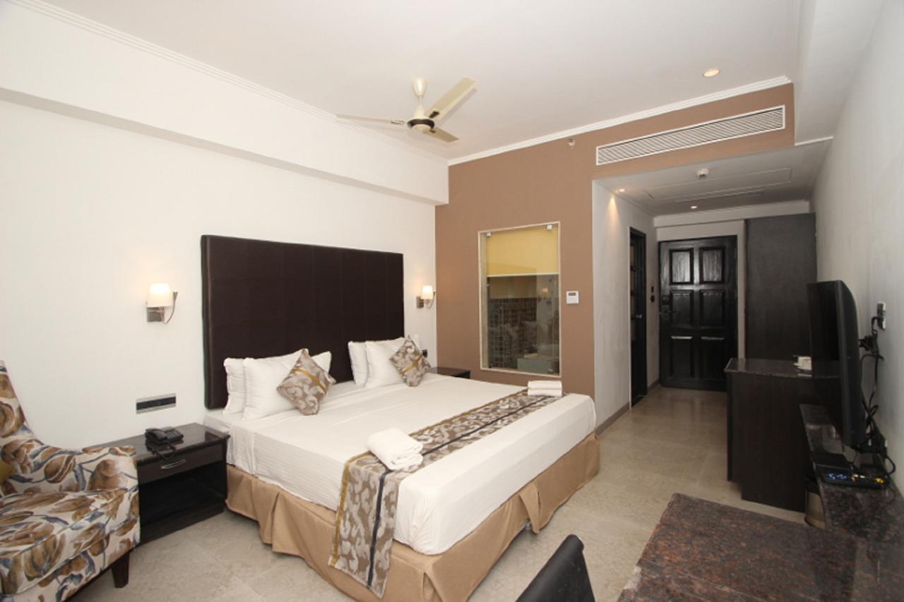 Silver Sands Serenity Candolim Exteriör bild